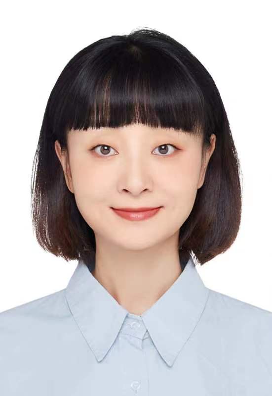 8昌小莉 校长 一级教师.jpg