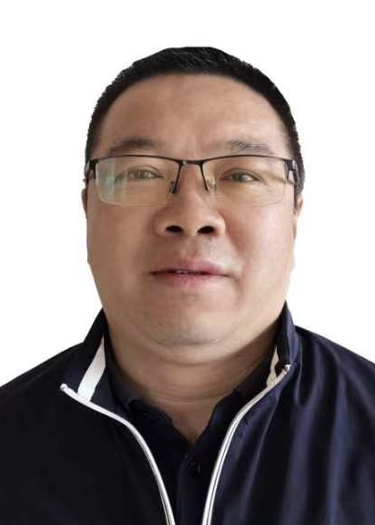 9何瑞波 副校长 高级教师.jpg